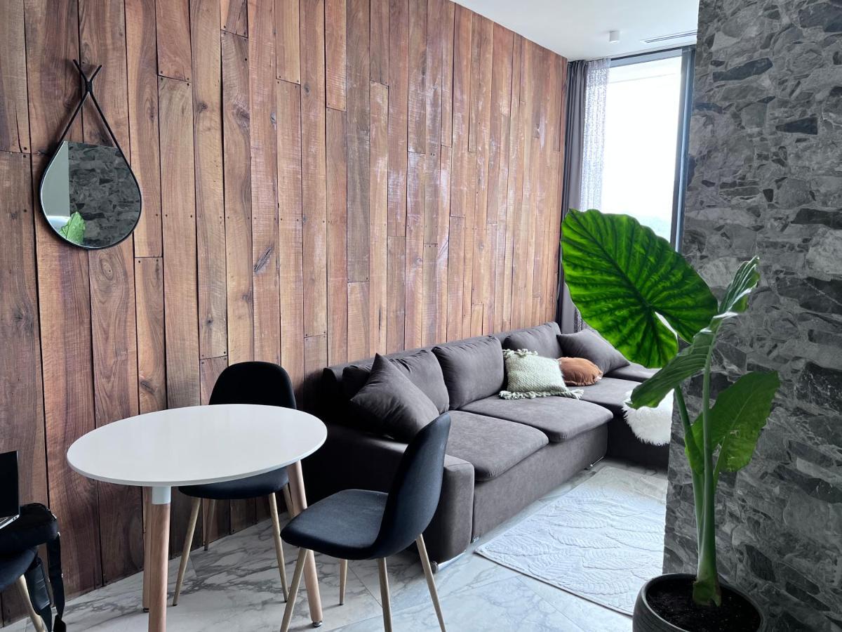 Apartment In Axis Towers, Tbilisi Business Center Kültér fotó